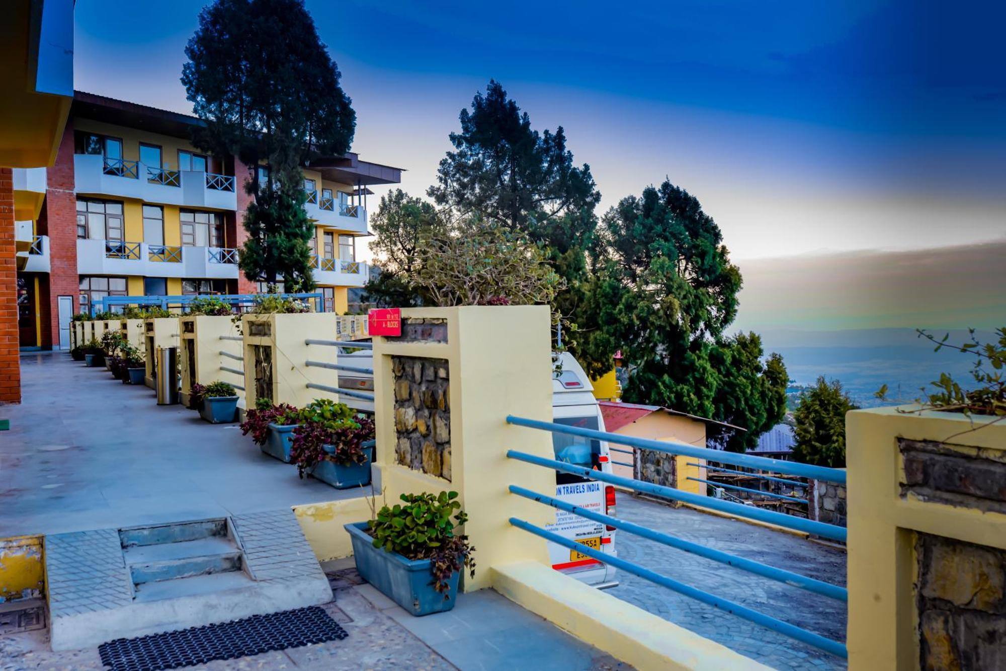 Green N Breeze Resorts Mussoorie Exterior foto